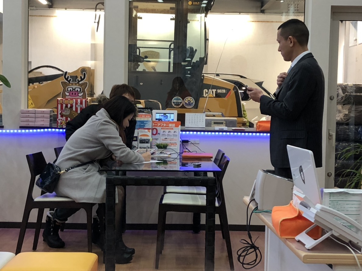 1月15日(火)本店ブログ♪600hバージョンS Iパッケージ 4WD 入りましたよー♪_b0127002_18244782.jpg