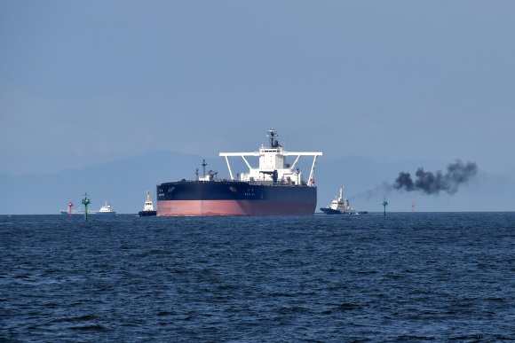 共栄タンカーVLCC「元栄」_e0158925_2129208.jpg