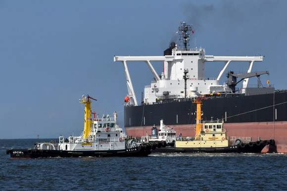 共栄タンカーVLCC「元栄」_e0158925_2133740.jpg