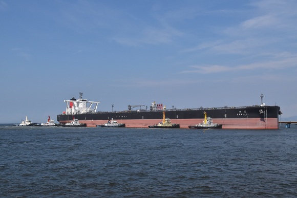 共栄タンカーVLCC「元栄」_e0158925_21382047.jpg