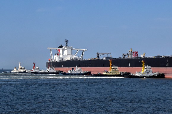 共栄タンカーVLCC「元栄」_e0158925_21422381.jpg