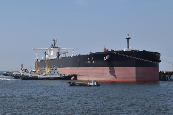 共栄タンカーVLCC「元栄」_e0158925_2143596.jpg