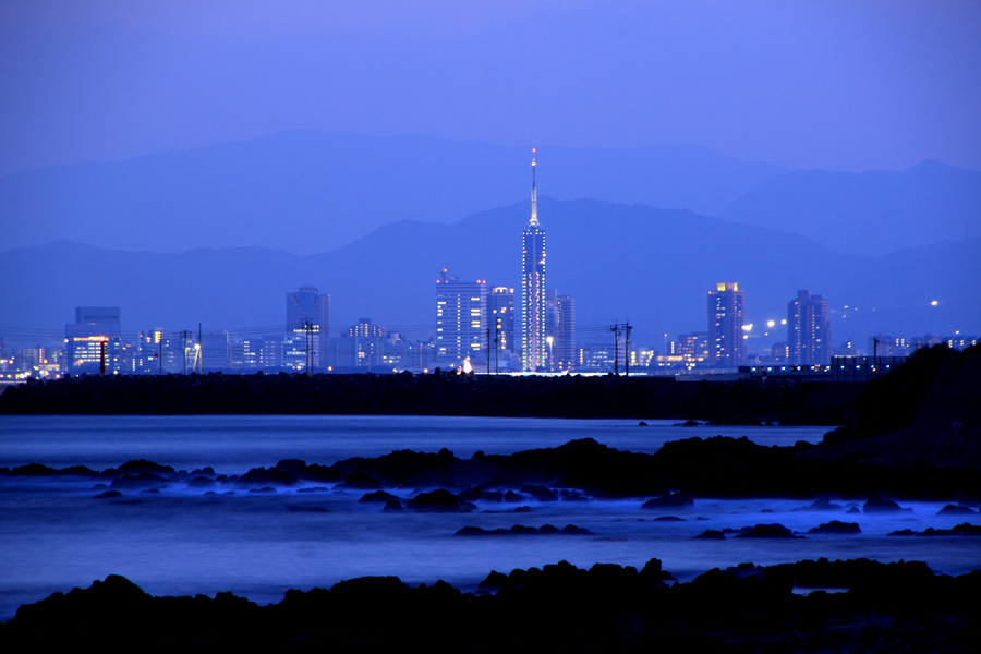 志賀島東海岸から見る百道浜の夜景 九州ロマンチック街道