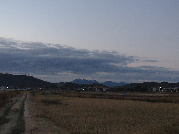 f0214649_03231404.jpg