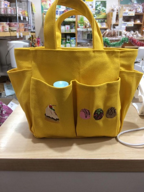 刺繍CDコンテスト応募作品のご紹介①エントリーNo1~5_a0370893_22443966.jpg