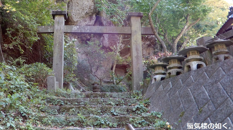 「ゆるキャン△」御朱印帳持って その006「あの夏で待ってる」懐古神社、布引観音_e0304702_07371548.jpg