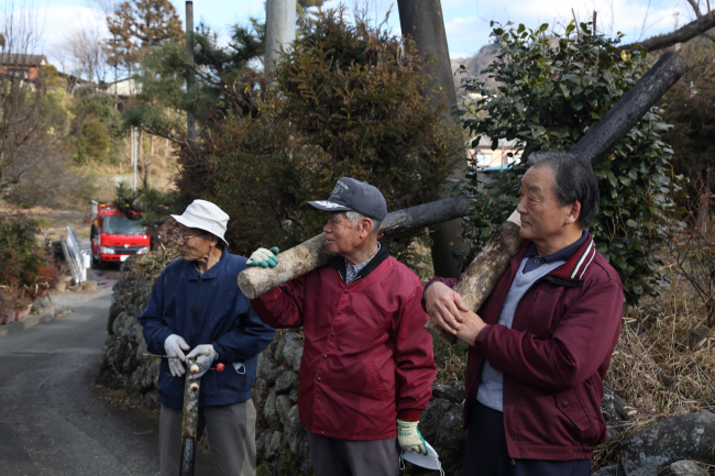 上州どんど焼き ③ 集う人々　_a0357206_19373012.jpg