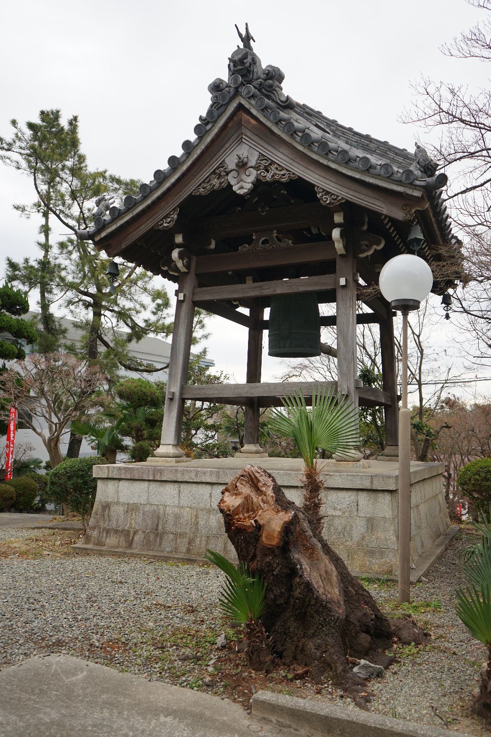 パスポート切り替えに蛍池へ_b0069128_19313415.jpg