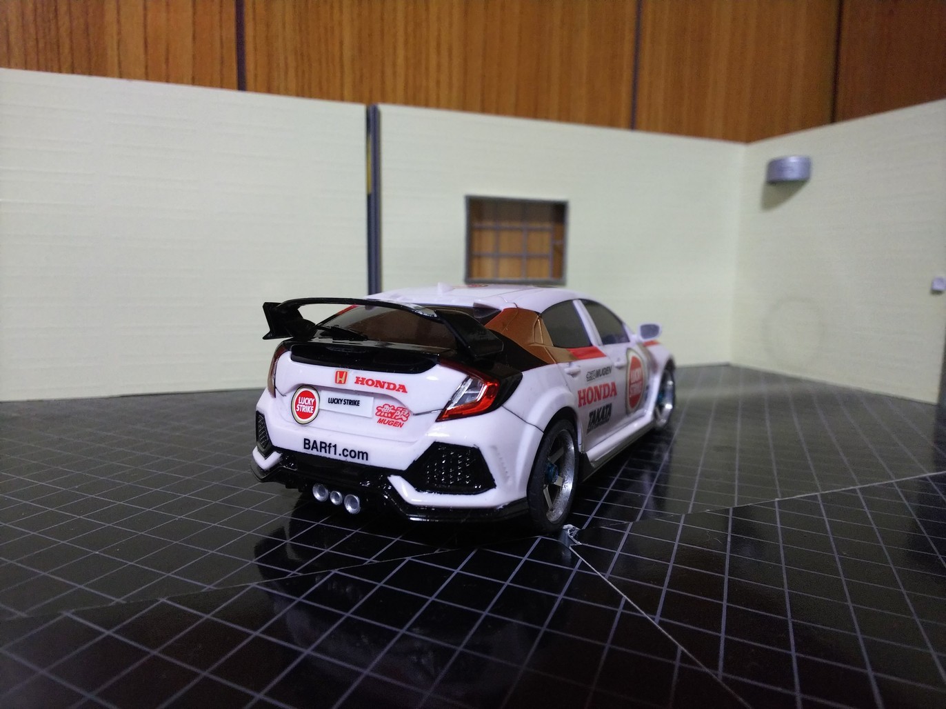 ミニッツ シビックTYPE－R ラッキーストライクカラー