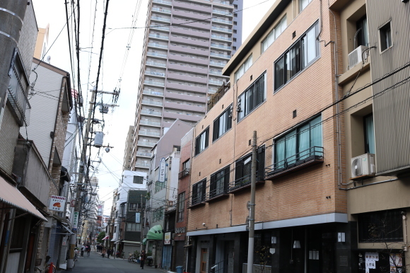生玉表門通り商店街 (大阪市天王寺区)_c0001670_19550131.jpg
