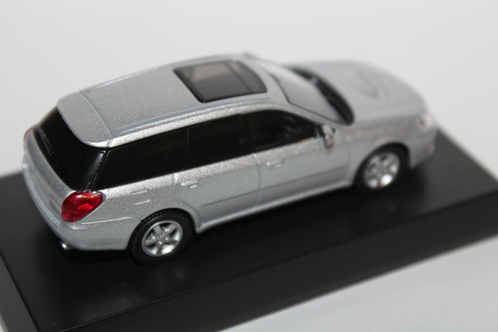 1/64 Kyosho SUBARU LEGACY TOURING WAGON_b0285587_06333433.jpg