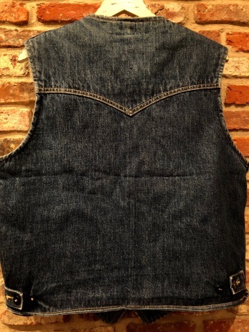 1970s \" Lee -STORM RIDER- \" DENIM × BOA - VINTAGE TRUCKER VEST - ._d0172088_19443359.jpg