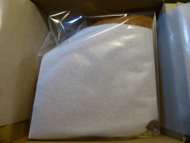 カステラ ド パウロ （Castella do Paulo）　強いてまずおすすめするのなら_d0106134_22502325.jpg