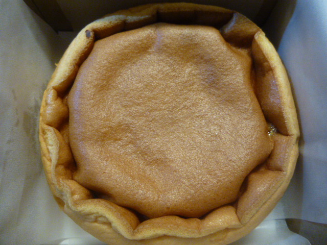 カステラ ド パウロ （Castella do Paulo）　強いてまずおすすめするのなら_d0106134_22503223.jpg