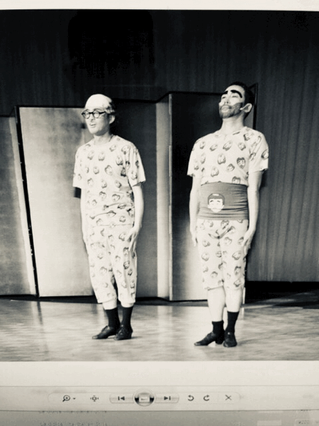 e0105035_01003947.gif