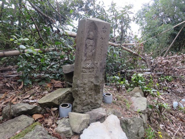 d0360104_00402056.jpg