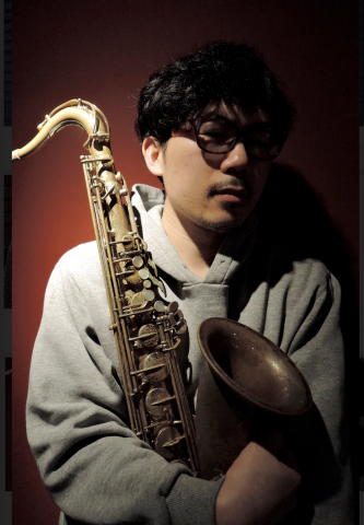 広島 ジャズライブ カミン 本日20日日曜日 19時30分ライブスタートです。_b0115606_12114258.jpeg