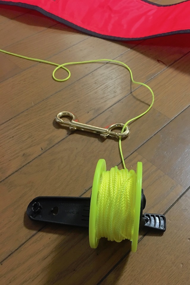 フロートとリール_e0158261_13122874.jpeg