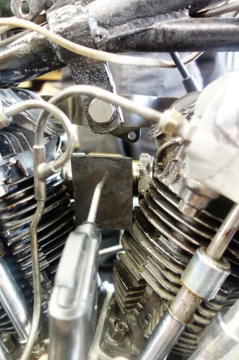 1947FL1200 エンジン腰上搭載&リンカートキャブ : Vintage 1947FL1200 エンジン腰上搭載&リンカートキャブ : Vintage