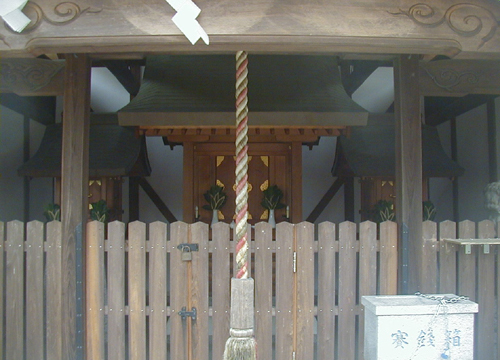 ●神社の造形―産土神社_d0053294_01030879.jpg