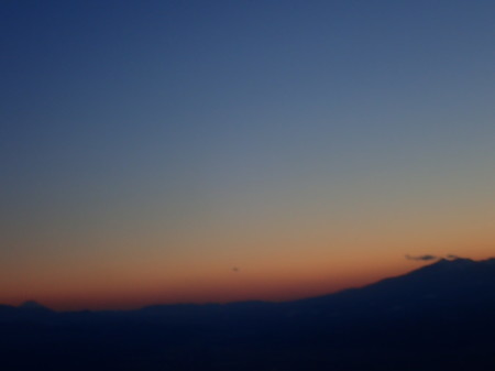 夕暮れの富士山_e0120896_16371755.jpg