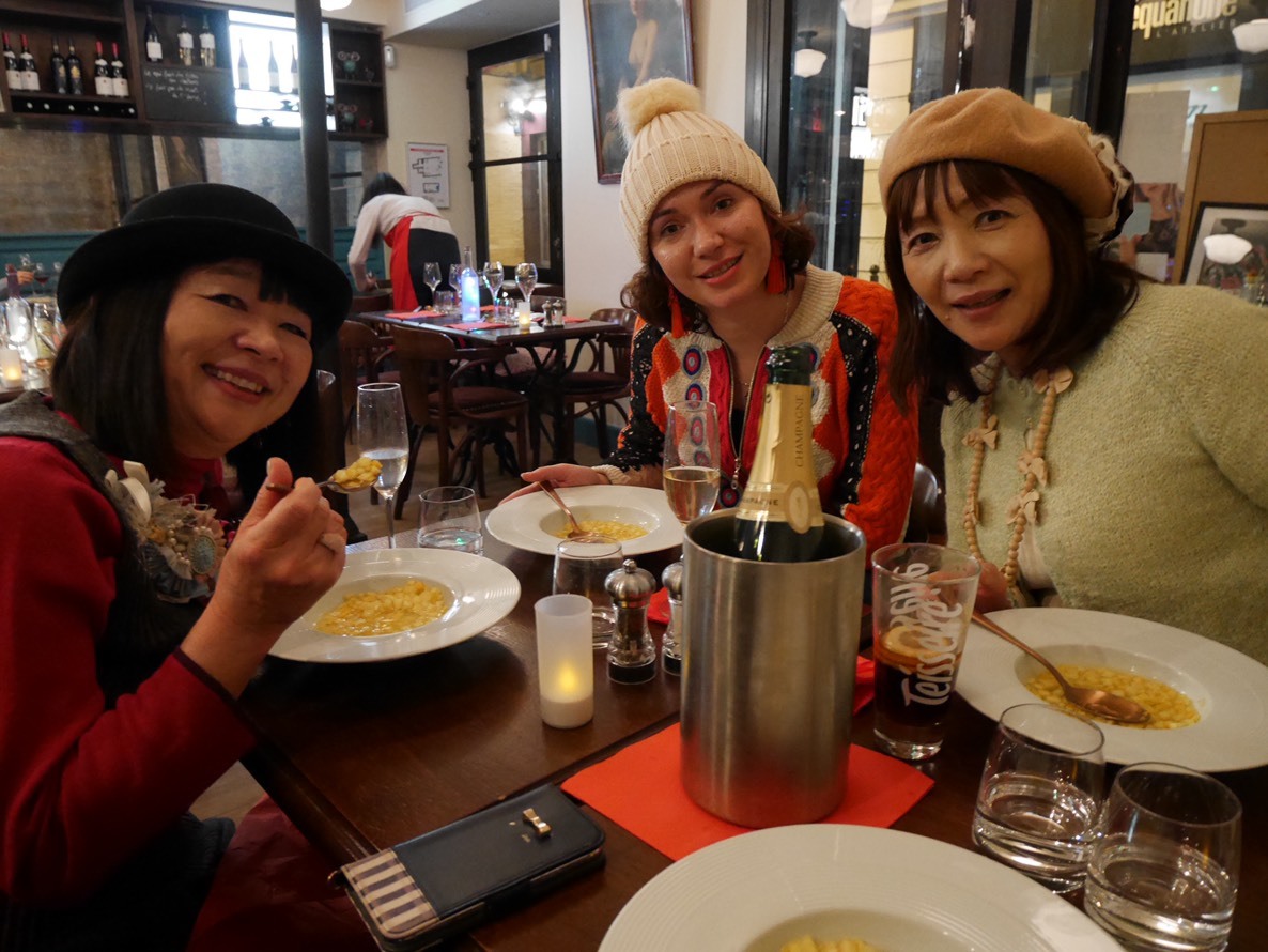 パリ街歩き!モンマルトル編_a0213806_21331867.jpeg