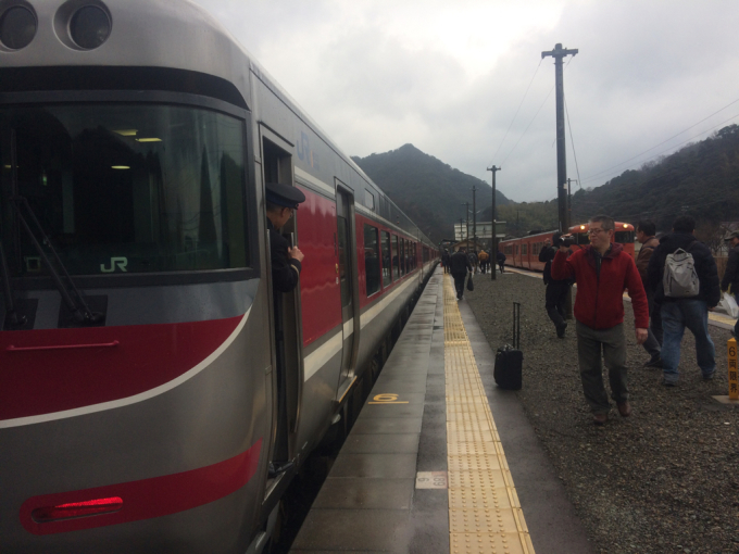 宴会列車は行く 2019_c0291710_19433172.jpg