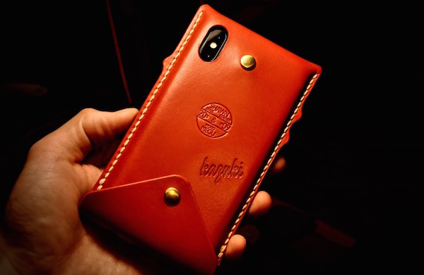 iphone Xs leather case_b0172633_20262720.jpg