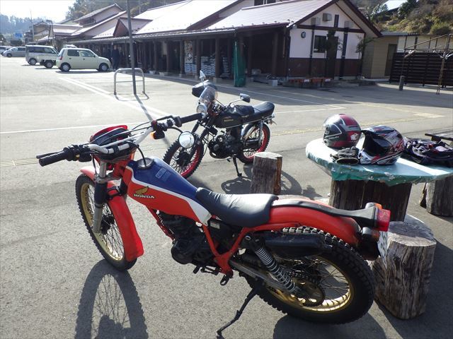 b0080681_17570450.jpg