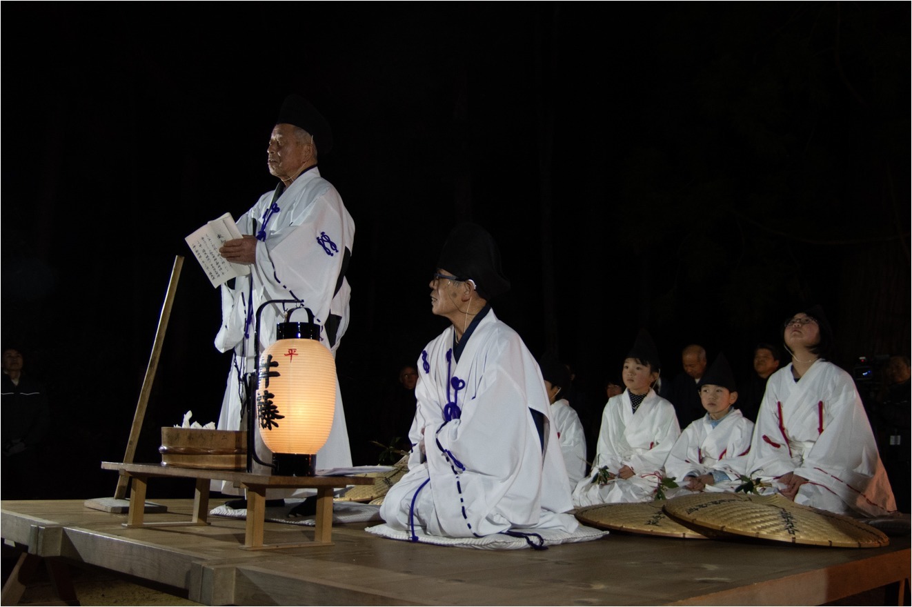 平尾水分神社「オンダ」_d0058445_14073656.jpg