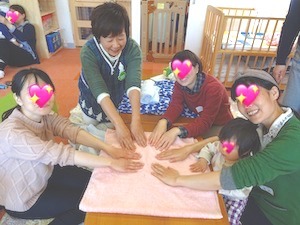 そんのう子育てリラックス館でママハンド!_a0191183_17510069.jpg