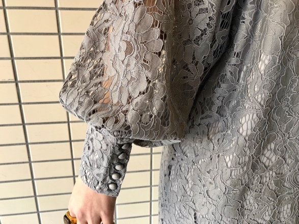 cardo fabrica◇コードレースボリュームスリーブワンピース◇ : =ココ