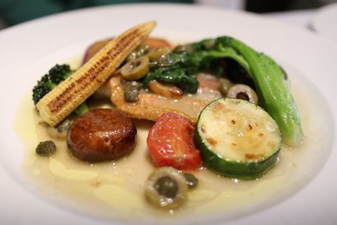 スモーキーに会い隊と美味しいランチ&公園散歩_c0090198_22213198.jpg