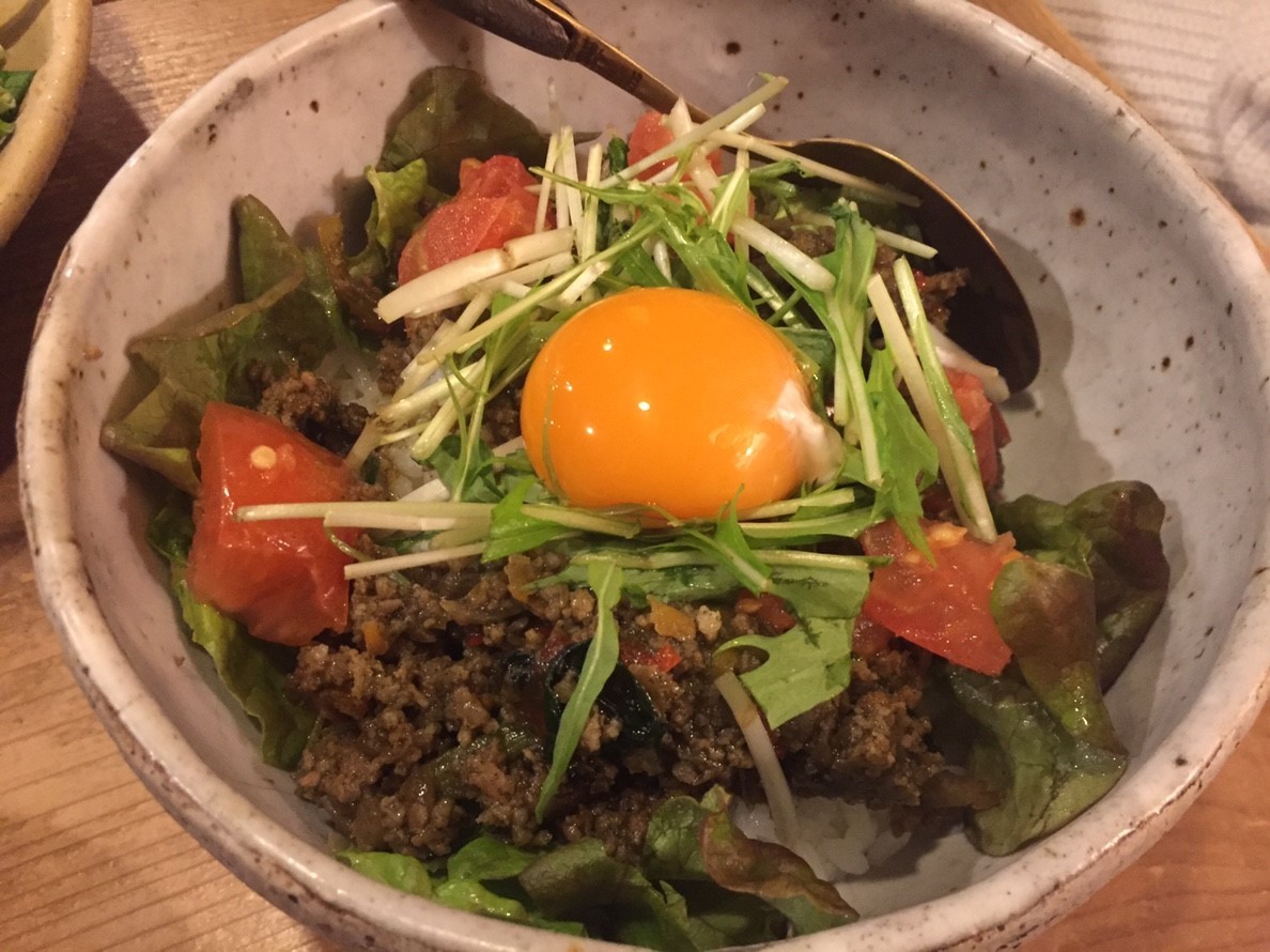 アイワナドゥ岩戸 (タイスキ)_e0115904_03444029.jpg