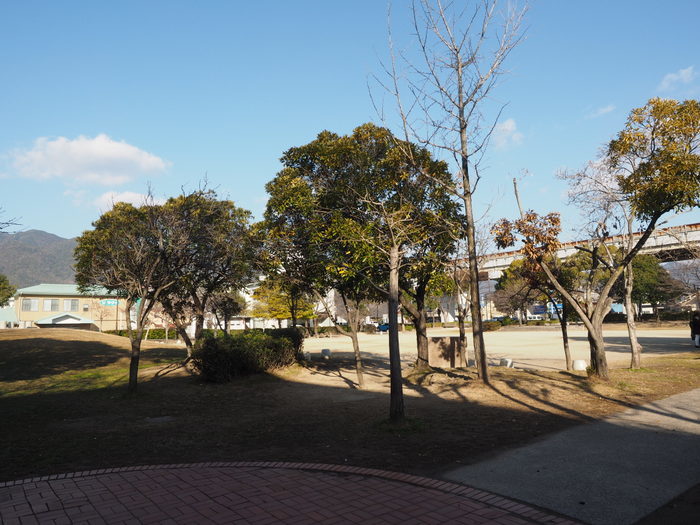 佐伯区民文化センター&五日市中央公園_c0116915_23570324.jpg