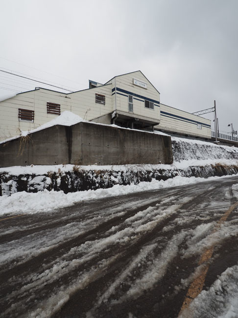 Ufoのような駅 北越急行ほくほく線 くびき駅 新潟県 ポンチハンター2 0