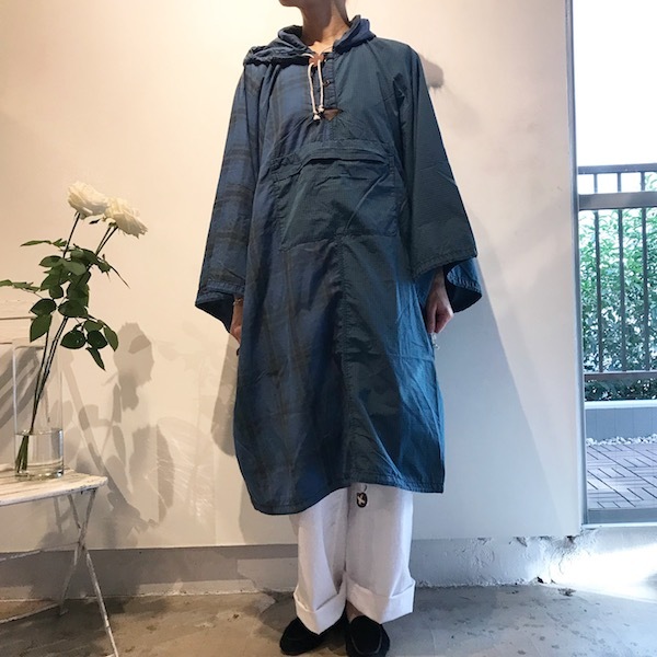 ポンチョ　コットン素材、、　KENNETH FIELD_d0364239_19415675.jpg