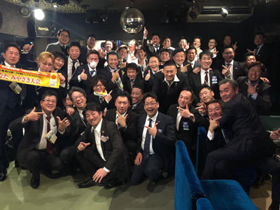 プロ野球・釜田 佳直(かまた よしなお)選手を金栄堂サポート!_c0003493_12381417.jpg