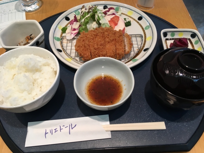 b0005596_15452962.jpeg