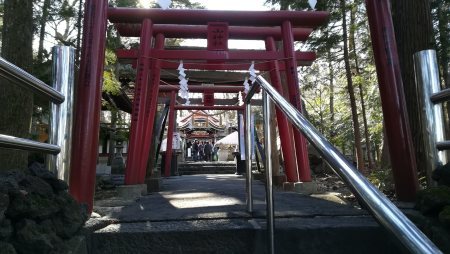 新屋山神社の正月祭_c0193896_17412446.jpg