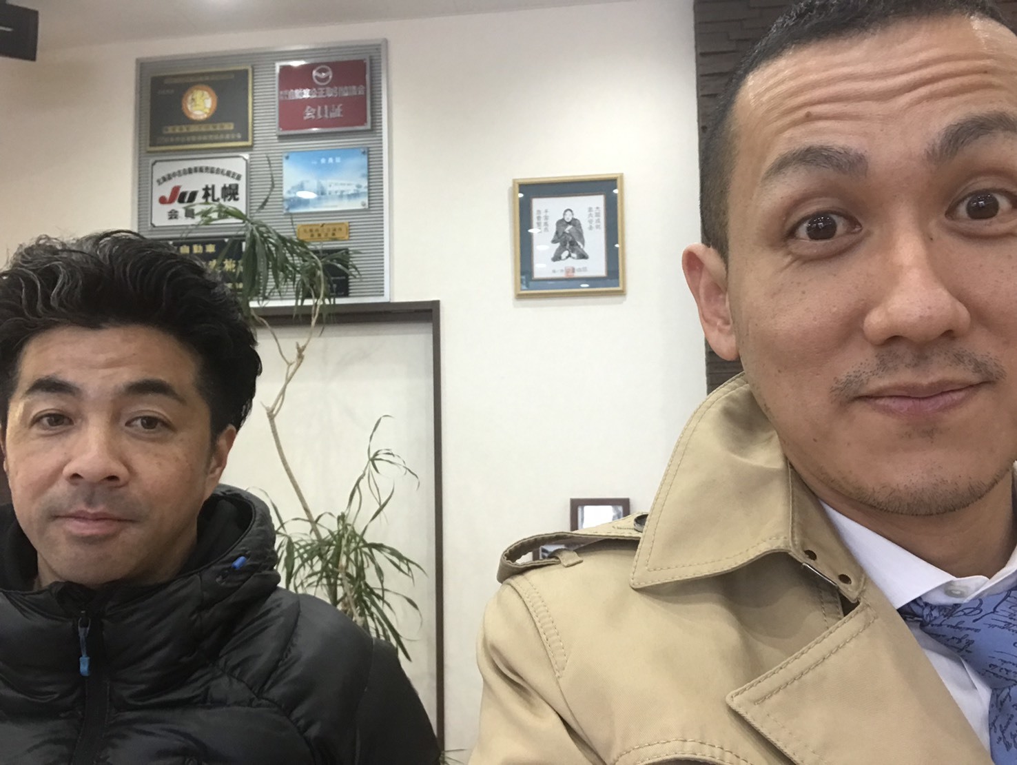 1月25日(金)本店ブログ♪ランクル200ディーゼル✊GX-R入庫しております✊ ハマー レクサス アルファード_b0127002_19095310.jpg