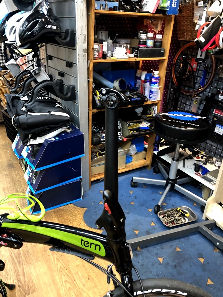 Tern Verge n8 純正ハンドルポスト 350 mm / 12° | energysource.com.br