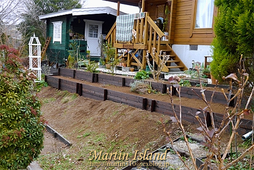 Diy 花壇の土留めリニューアル工事がやっと終了 Martin Island 空と森と水と