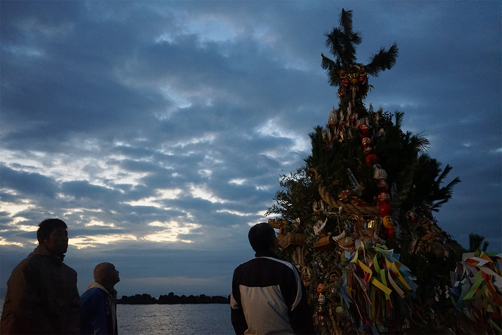 20190113 横須賀「平成最後の」おんべ焼き_e0150566_18101647.jpg