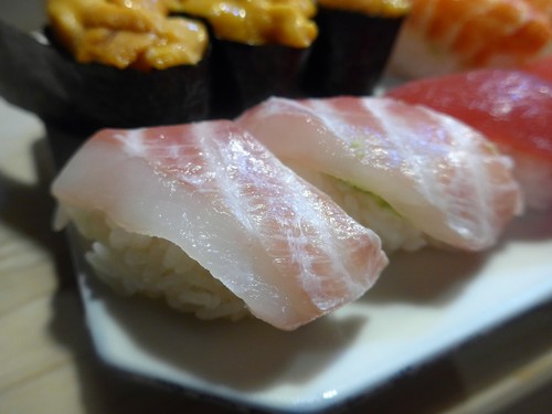 沖縄・那覇「たけやん寿司」へ行く。_f0232060_20152543.jpg
