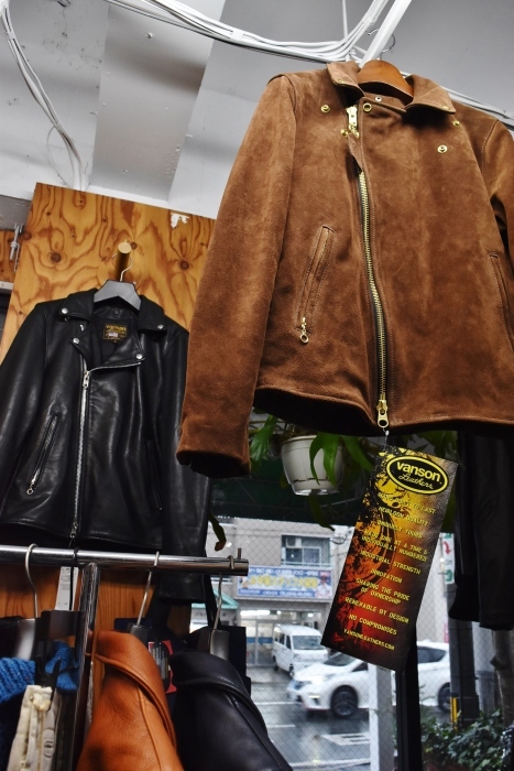 あと10日くらい。。。Vanson C2 LEATHER RAIDERS JACKET 「予約会」_d0152280_17304917.jpg