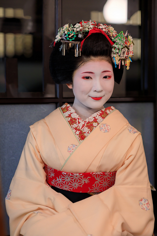 まねきの簪（祗園甲部・佳つ桃さん） : 花景色－K.W.C. PhotoBlog
