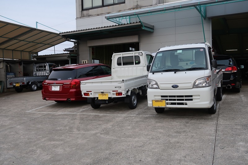 SUBARU 60周年特別記念車の価格特性_f0076731_12011942.jpg