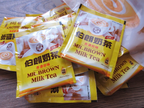 MR. BROWN Milk Tea（伯朗奶茶）_c0152767_20484588.jpg