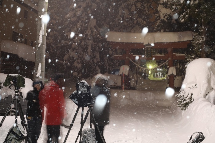 やみつき雪ストロボ_d0161597_19032845.jpg